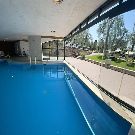 Lola * Brenzone sul Garda